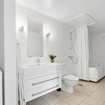 Σπίτι διακοπών 3 Bedroom Amazing In *